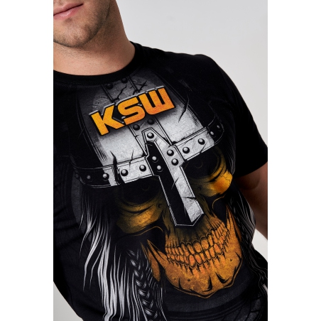 Nadruk czaszka w hełmie vikinga z logiem KSW tshirt KSW MAD VIKING czarny