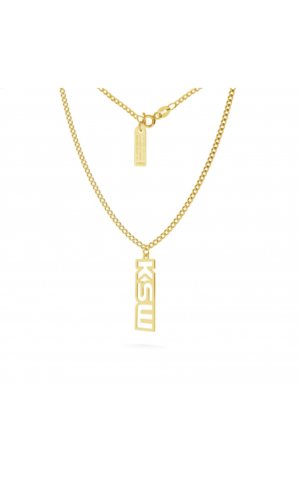 Silver curb chain with an...